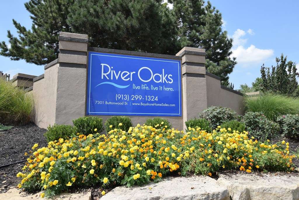 River Oaks KS | 7301 Buttonwood Ave, Kansas City, KS 66111, USA | Phone: (913) 299-1324