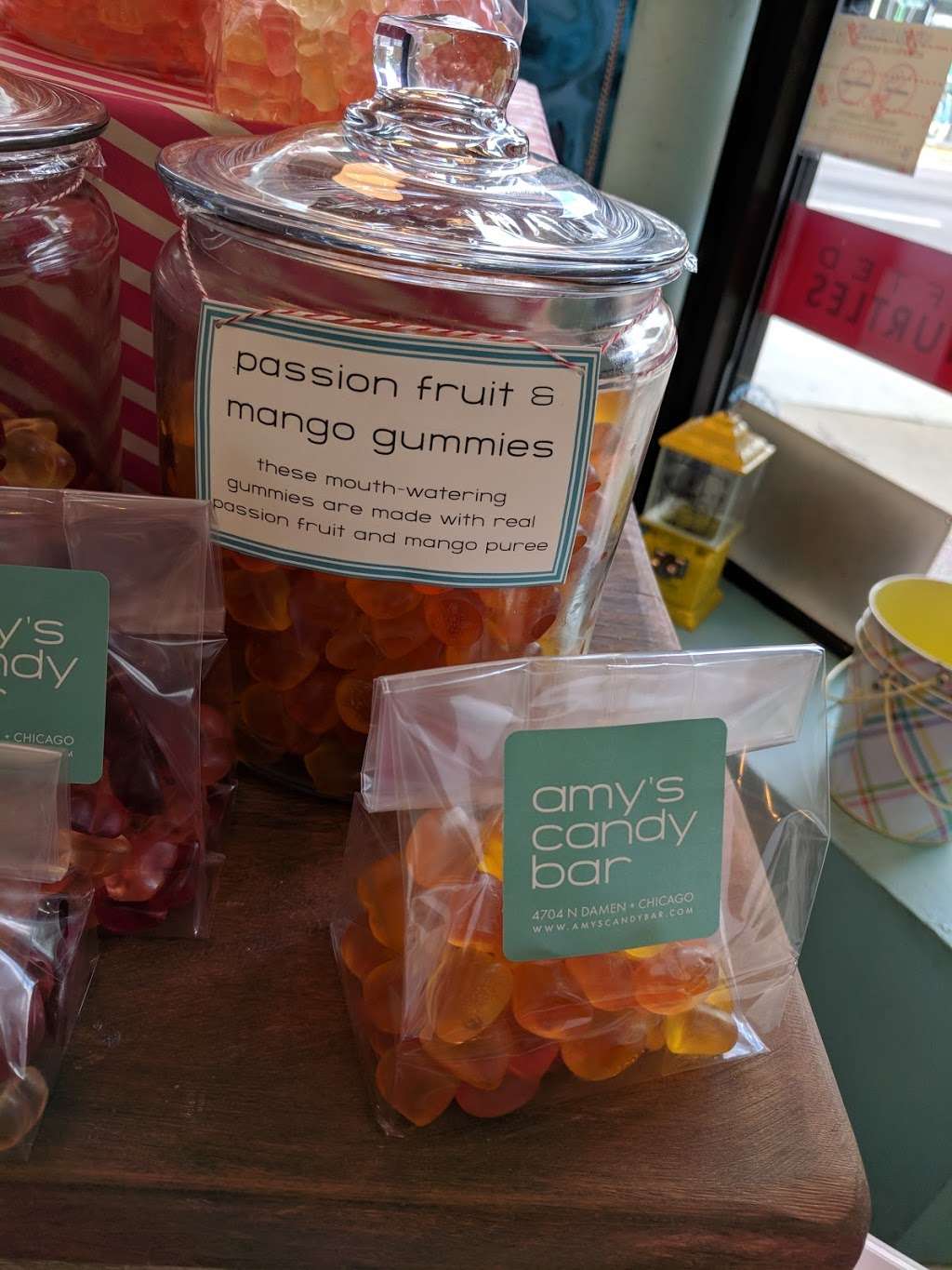 Amys Candy Bar | 4704 N Damen Ave, Chicago, IL 60625, USA | Phone: (773) 942-6386