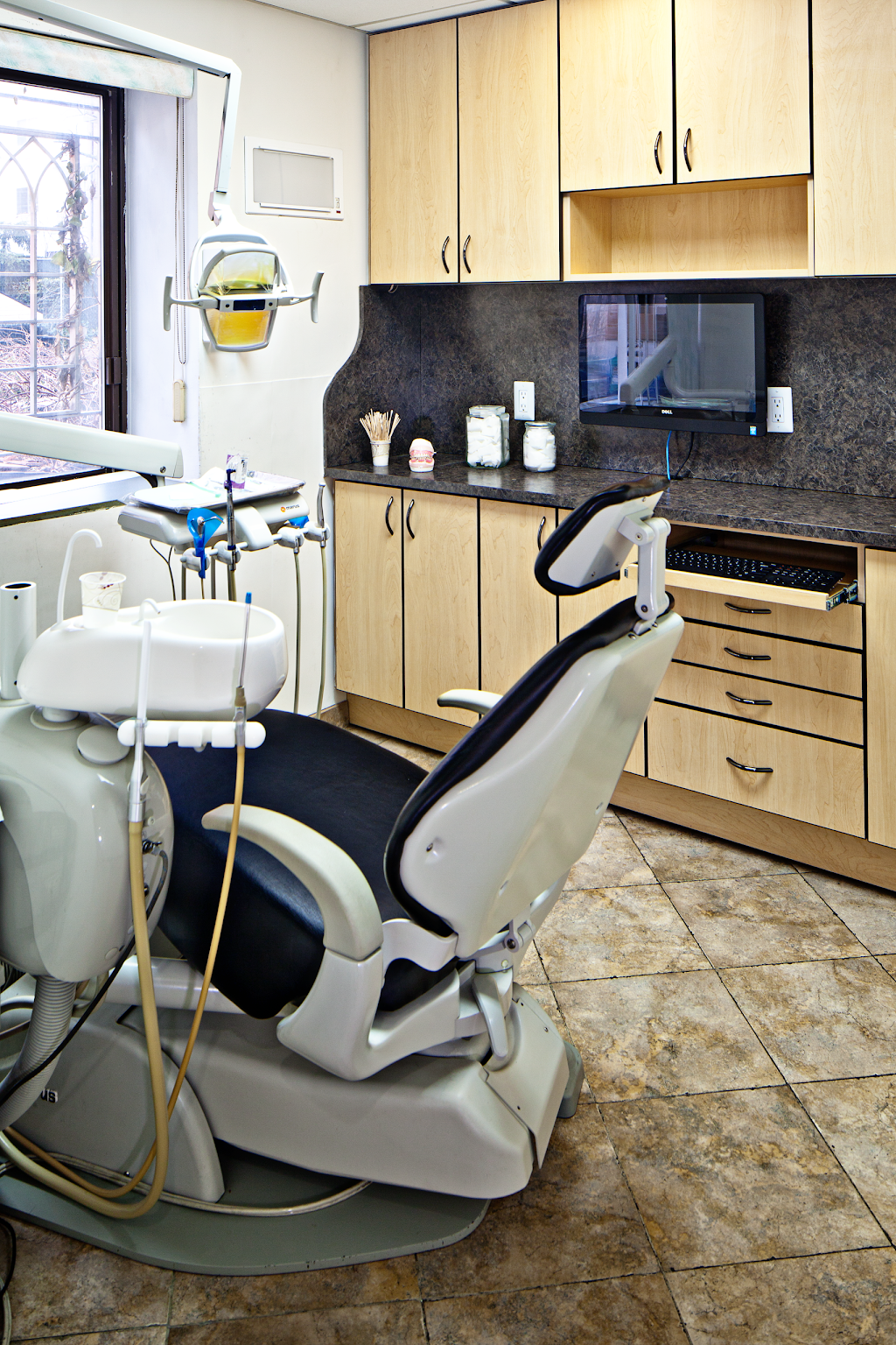 Apple Dental Health Services | 11316 76th Rd #1, Forest Hills, NY 11375, USA | Phone: (718) 575-9548