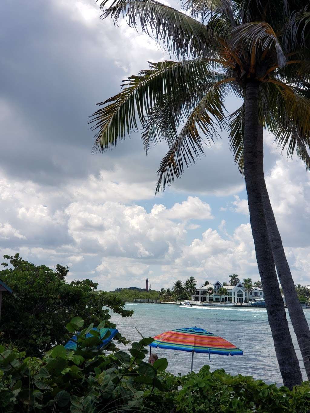 Coral Cove | 700 S Beach Rd, Jupiter, FL 33469, USA | Phone: (561) 233-2400