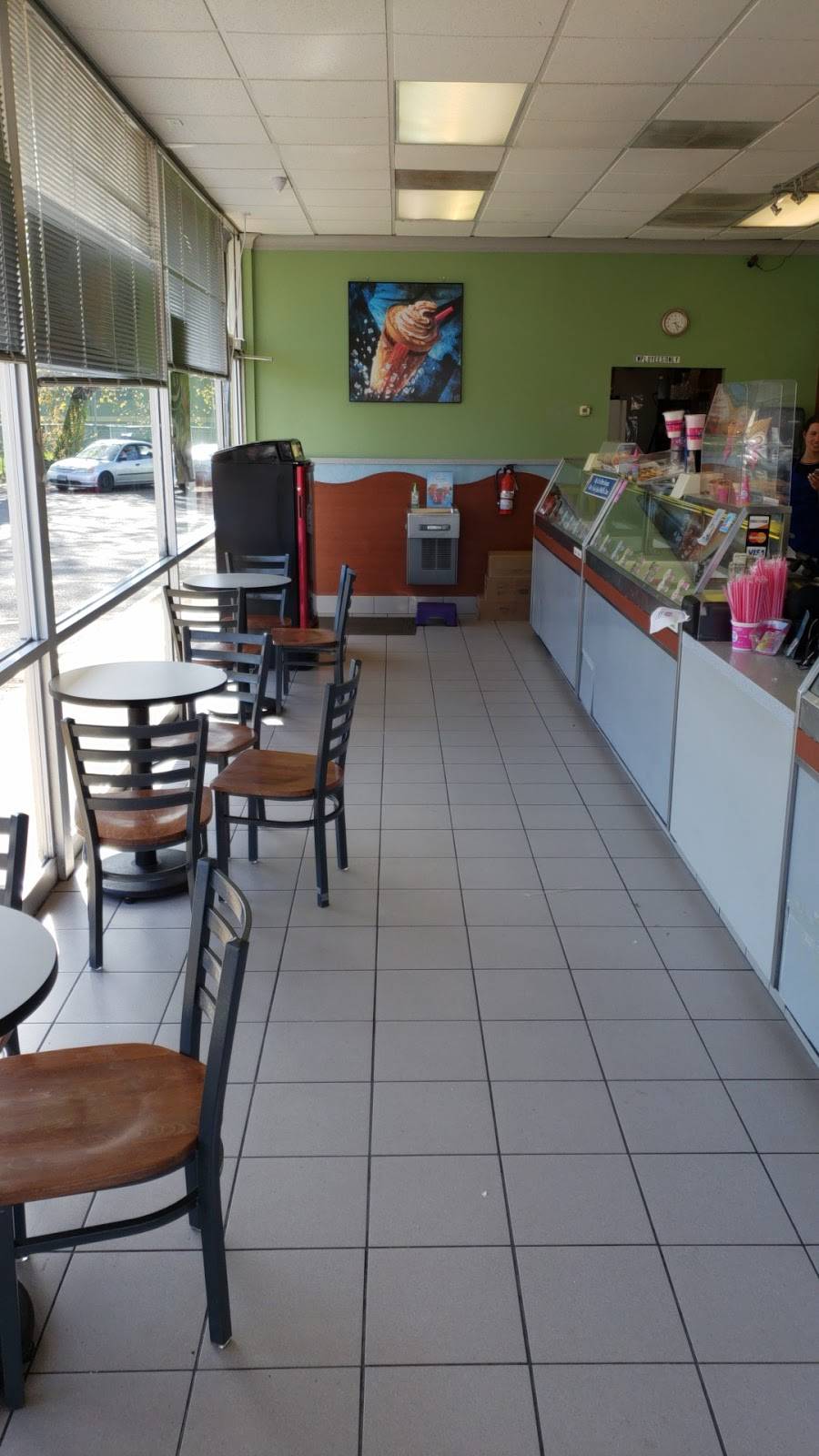 Baskin-Robbins | 13735 SE McLoughlin Blvd, Milwaukie, OR 97222 | Phone: (503) 654-2474