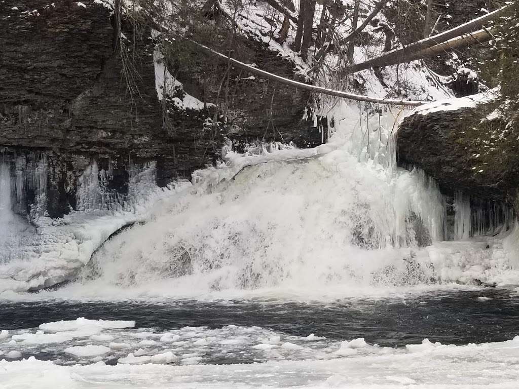 Hackers Falls | 105 Fisher Ln, Milford, PA 18337, USA