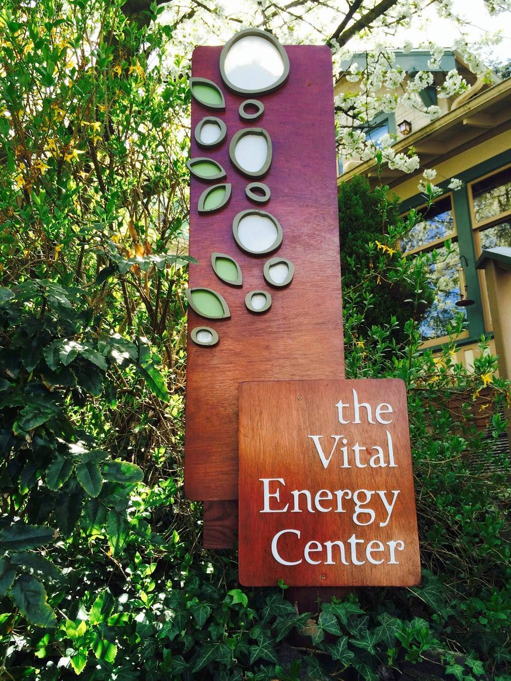 The Vital Energy Center | 2033 10th Ave E, Seattle, WA 98102, USA | Phone: (206) 860-9090