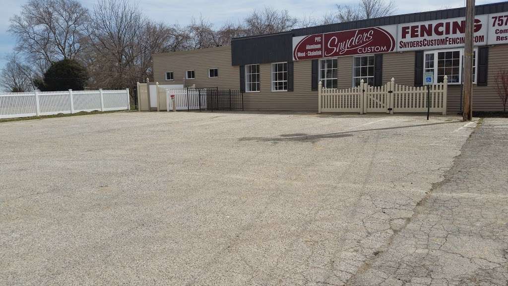 Snyders Custom Fencing | 5830 Lincoln Ave, York, PA 17406, USA | Phone: (717) 757-3573