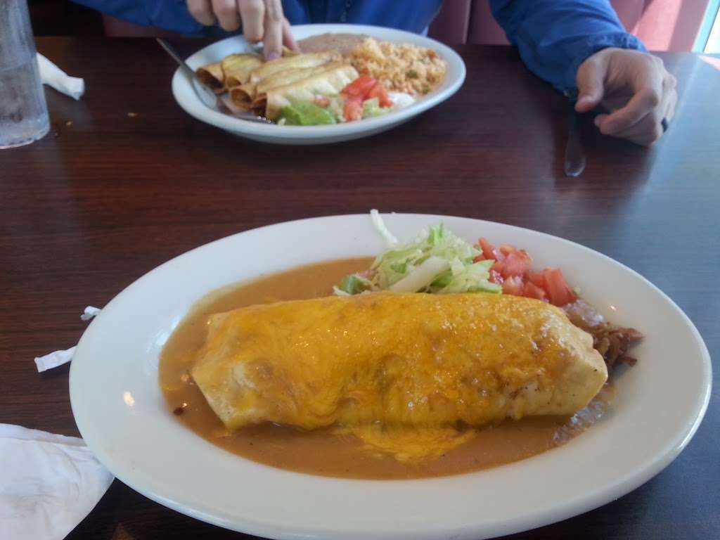 Los Marcelos Mexican Restaurant | 109 N Rubey Dr, Golden, CO 80403, USA | Phone: (303) 273-9999