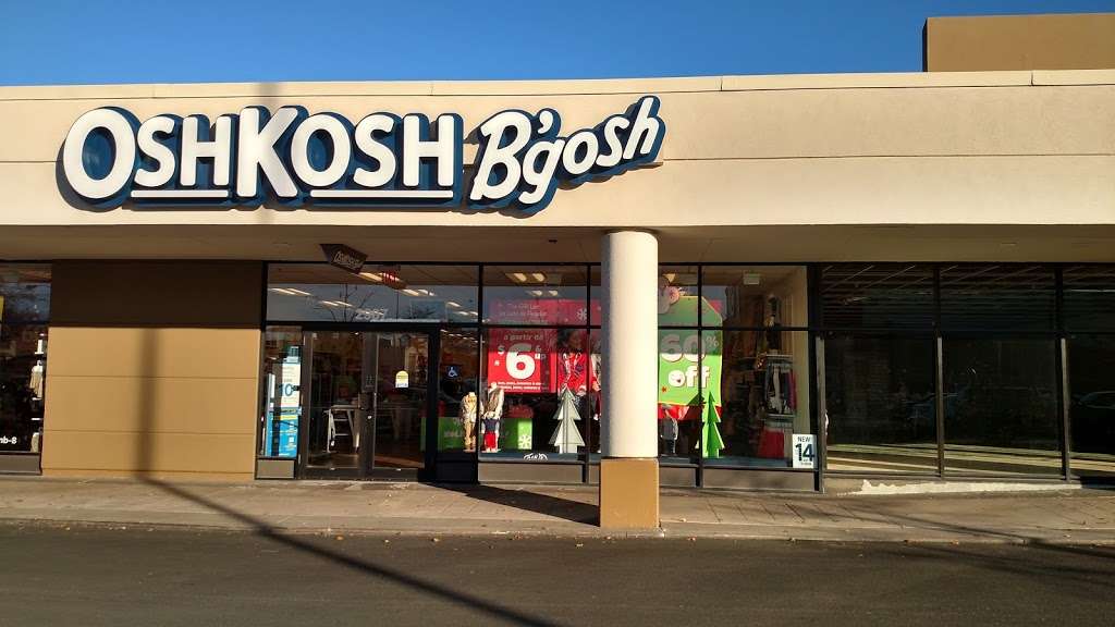 OshKosh Bgosh | 2905 W Addison St, Chicago, IL 60618, USA | Phone: (773) 539-3417