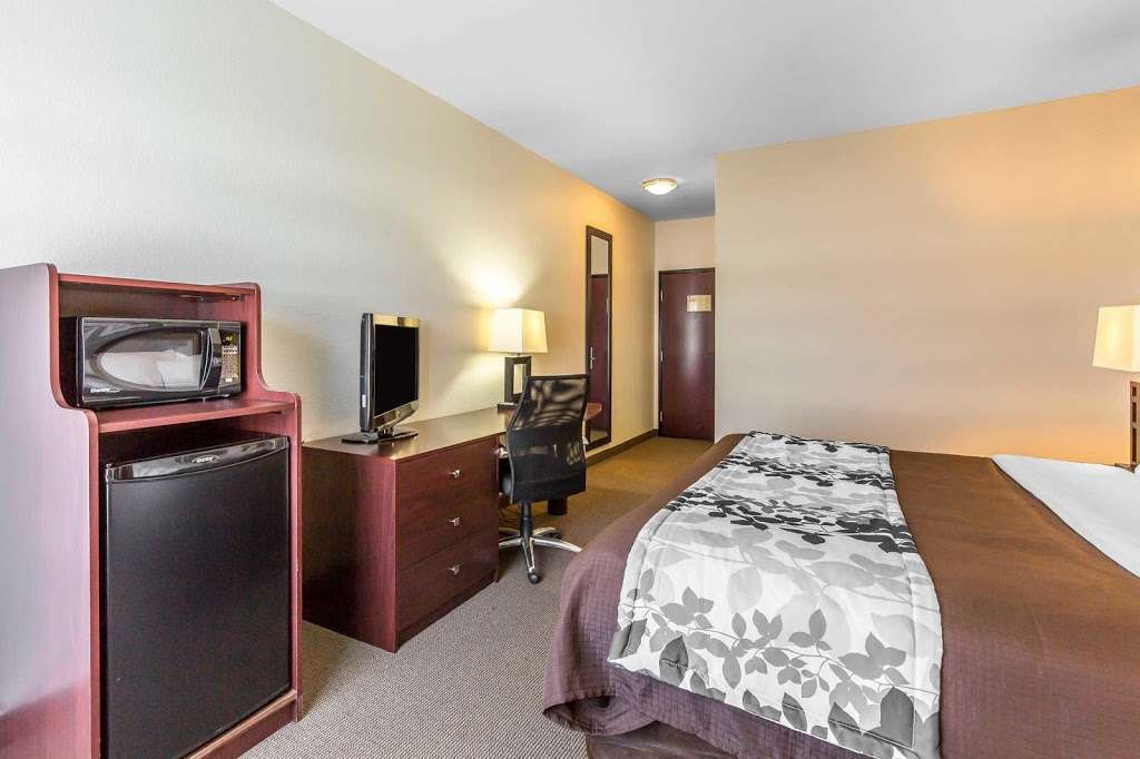 Sleep Inn & Suites Bush Intercontinental - IAH East | 18150 McKay Dr, Humble, TX 77338 | Phone: (281) 446-4683