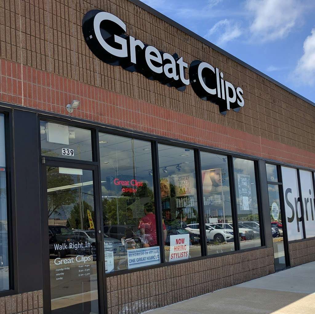 Great Clips | 339 NW Barry Rd, Kansas City, MO 64155, USA | Phone: (816) 468-6477