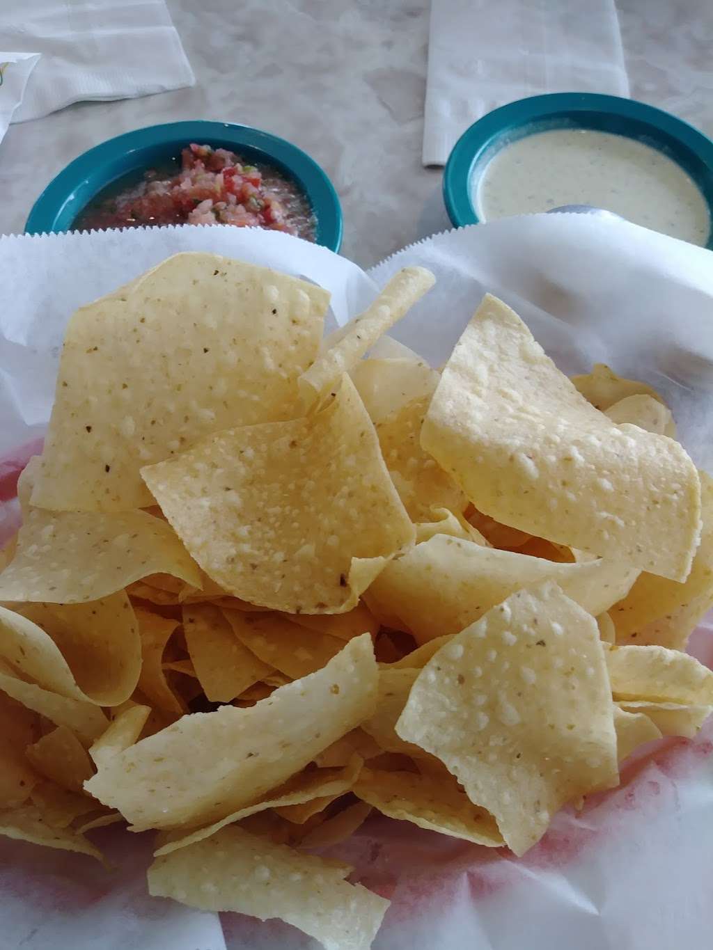 Chuys | 15610 South La Grange Road, Orland Park, IL 60462 | Phone: (708) 403-5334