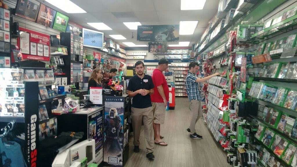 GameStop | 2633 Foothill Blvd, La Crescenta-Montrose, CA 91214, USA | Phone: (818) 542-3018