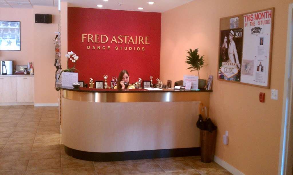 Fred Astaire Dance Studio - Tarrytown | 358 N Broadway #102, Sleepy Hollow, NY 10591, USA | Phone: (914) 301-4176
