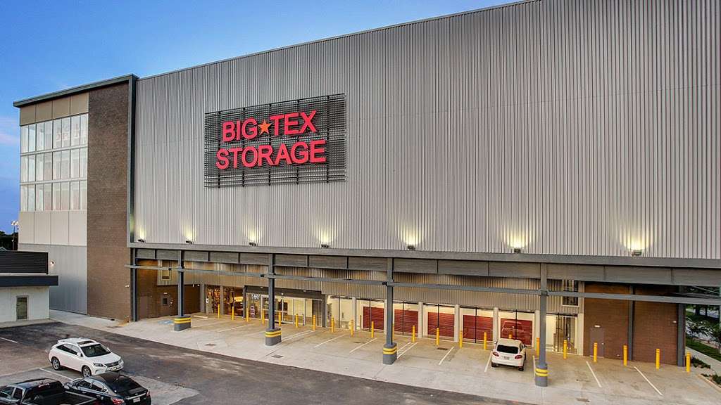 Big Tex Storage Garden Oaks | 3480 Ella Blvd, Houston, TX 77018 | Phone: (713) 581-9180