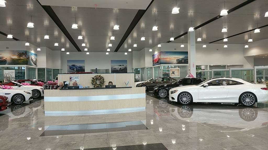 Mercedes-Benz of Pompano | 350 W Copans Rd, Pompano Beach, FL 33064, USA | Phone: (954) 644-4832