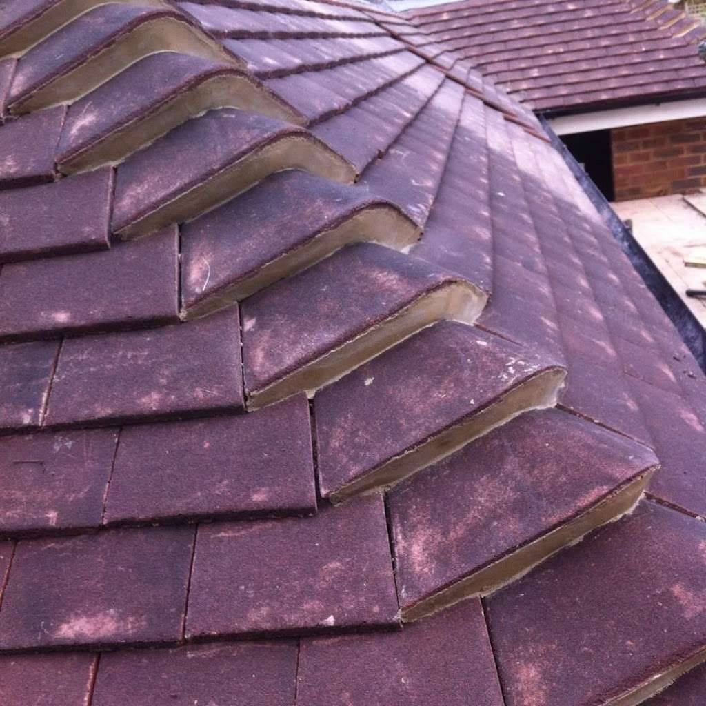 TG Roofing Services | 5 Balmoral, East Grinstead RH19 4RJ, UK | Phone: 07999 411751