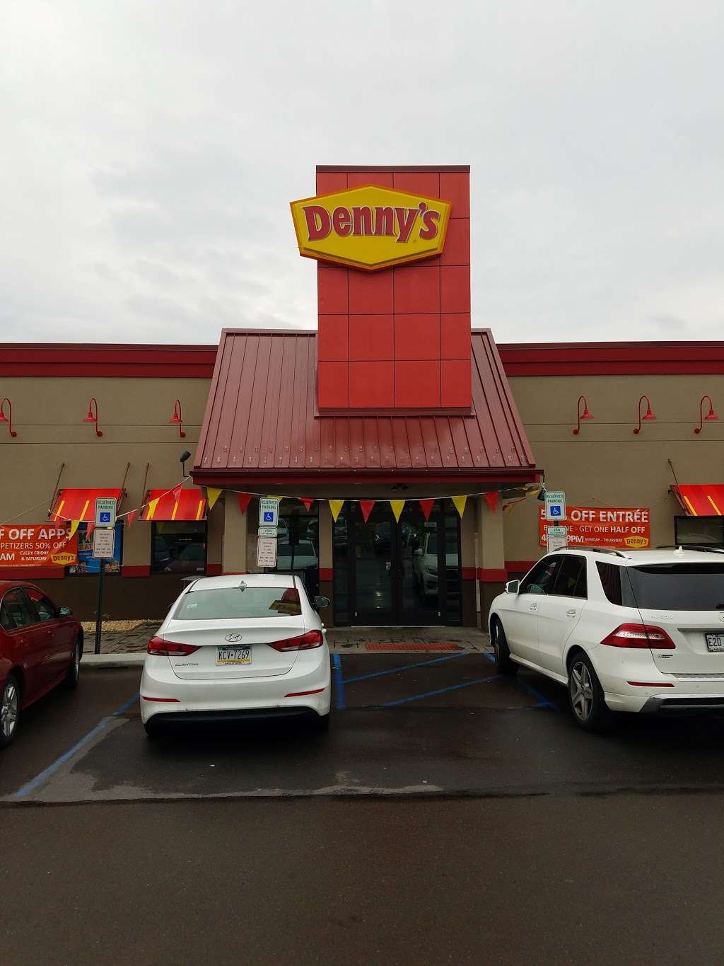 Dennys | 84 PA-93, Hazleton, PA 18202, USA | Phone: (570) 497-4339