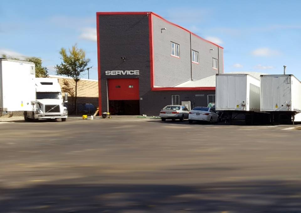 Safe Semi Truck Shop | 2625 Gardner Rd, Broadview, IL 60155, USA | Phone: (708) 356-4555