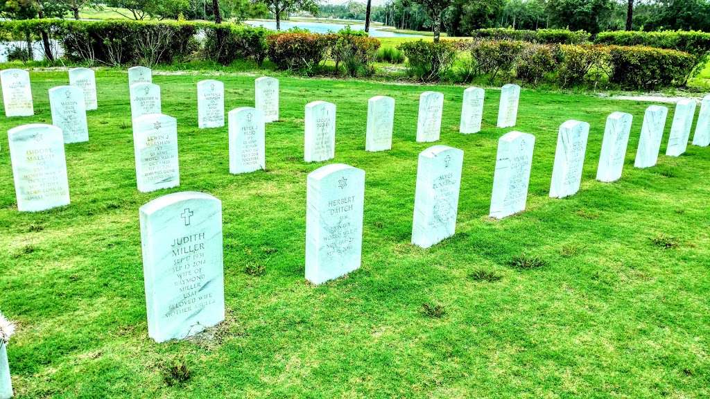 South Florida National Cemetery | 6501 FL-7, Lake Worth, FL 33449 | Phone: (561) 649-6489