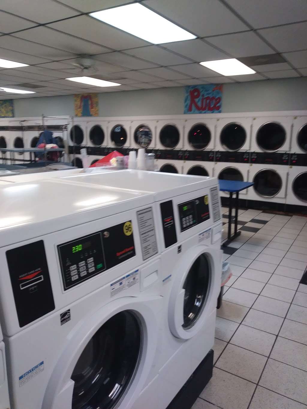 Daisy Fresh Laundry | 910 N New Hope Rd, Gastonia, NC 28054, USA | Phone: (704) 865-2819