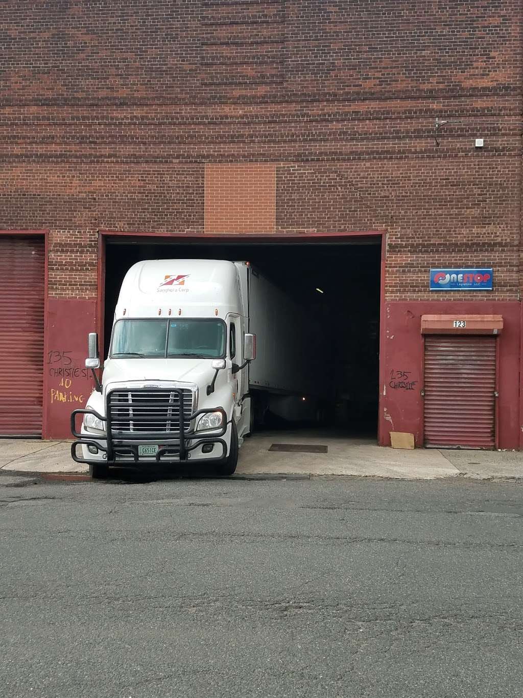 Lik Logistics Corp. | Photo 1 of 1 | Address: 123 Christie St, Newark, NJ 07105, USA | Phone: (862) 267-3777