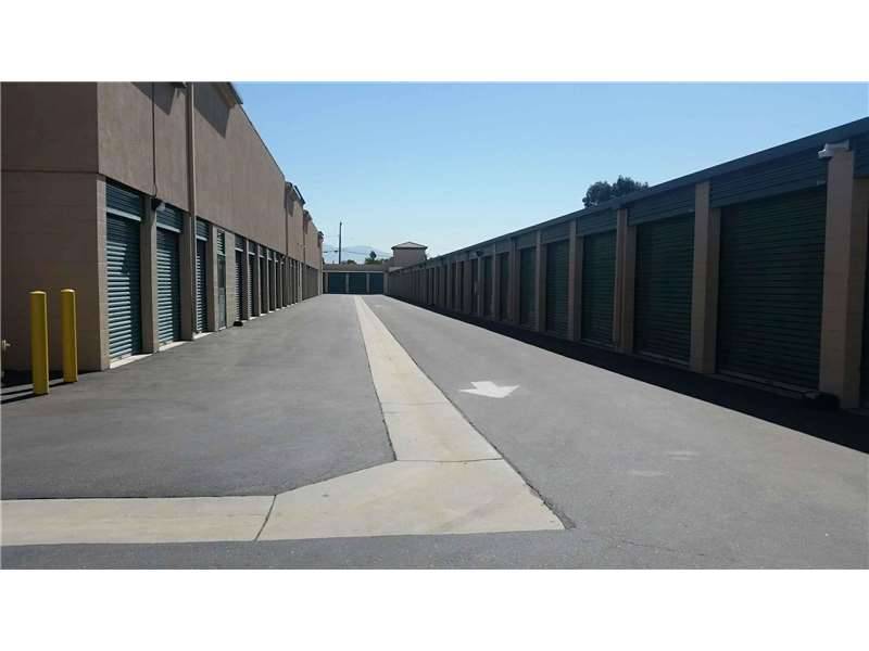 Extra Space Storage | 18777 Bloomington Ave, Bloomington, CA 92316, USA | Phone: (909) 562-0502