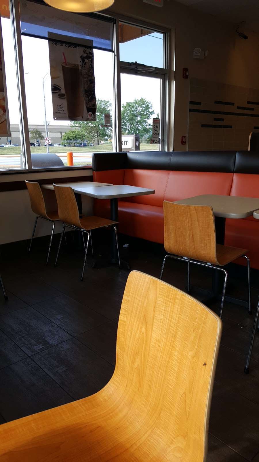 Dunkin Donuts | 148 North Ave, Northlake, IL 60164, USA | Phone: (708) 531-9006