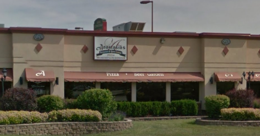 Anastasias Restaurant & Sports Lounge | 3880 Northpoint Blvd, Waukegan, IL 60085, USA | Phone: (847) 688-1317