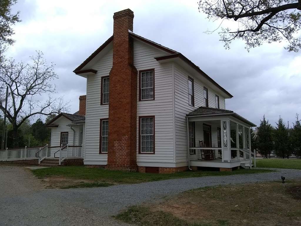 Mundy House and History Center of Eastern Lincoln County | 4353 S Nc 16 Hwy, Denver, NC 28037, USA | Phone: (704) 966-1418