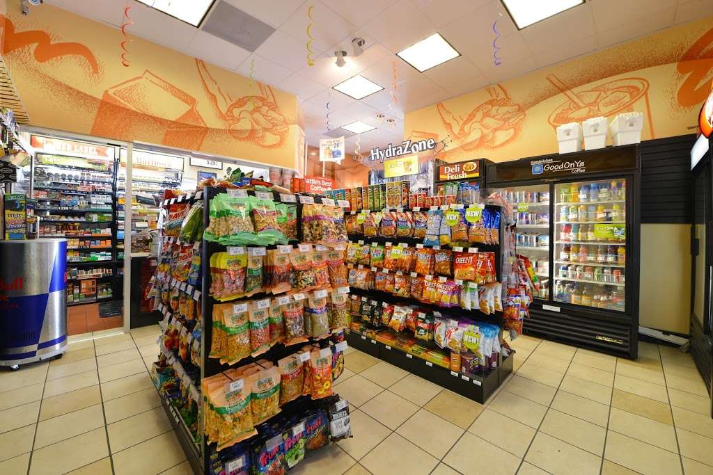 Chevron | 11804 E Carson St, Hawaiian Gardens, CA 90716, USA | Phone: (562) 425-9413