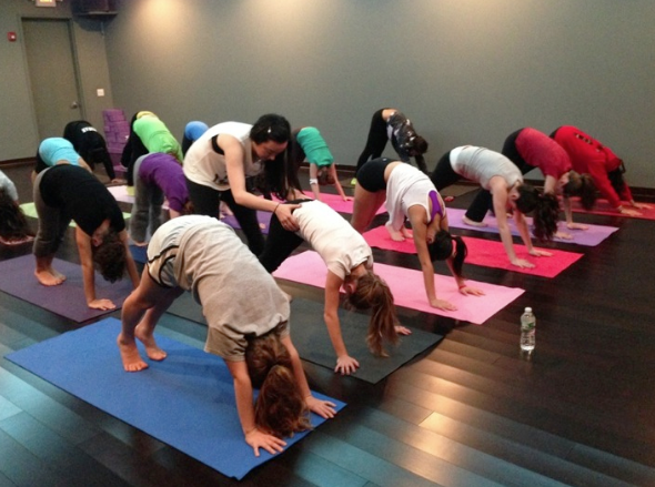 Flow Yoga Studio | 22 Hollywood Ave #4, Ho-Ho-Kus, NJ 07423, USA | Phone: (201) 445-4245
