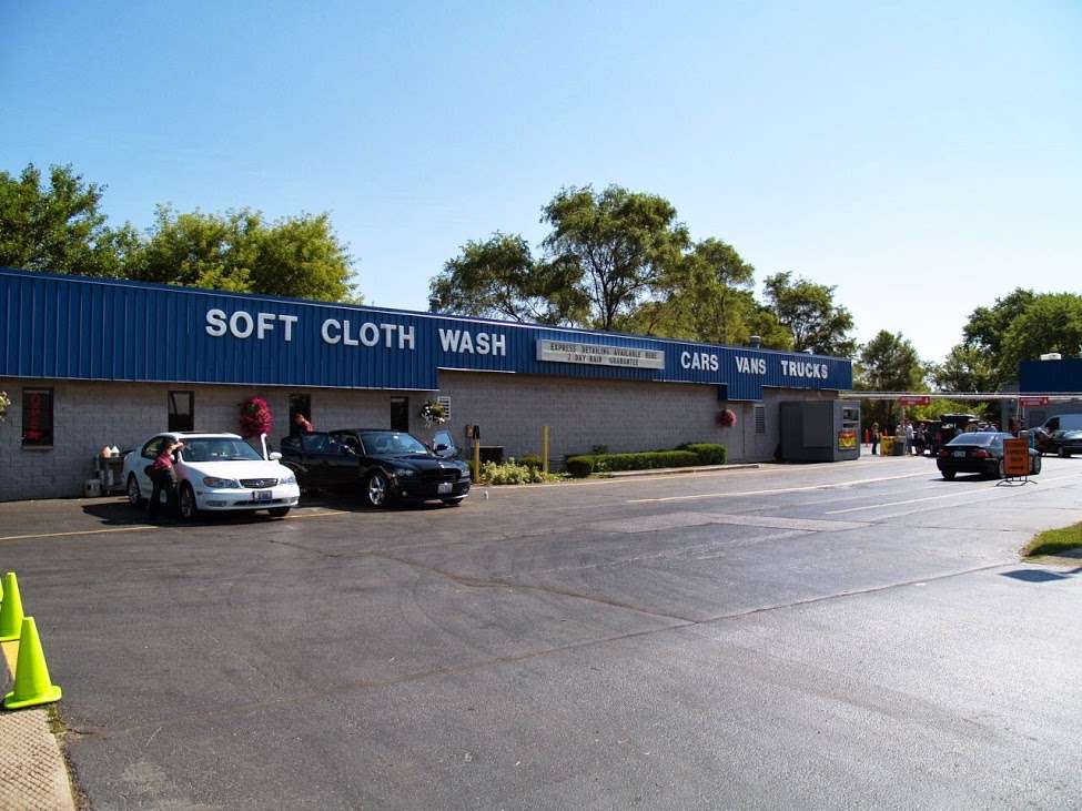 Wauconda Car Wash & Detail Center | 625 W Liberty St, Wauconda, IL 60084, USA | Phone: (847) 526-0259