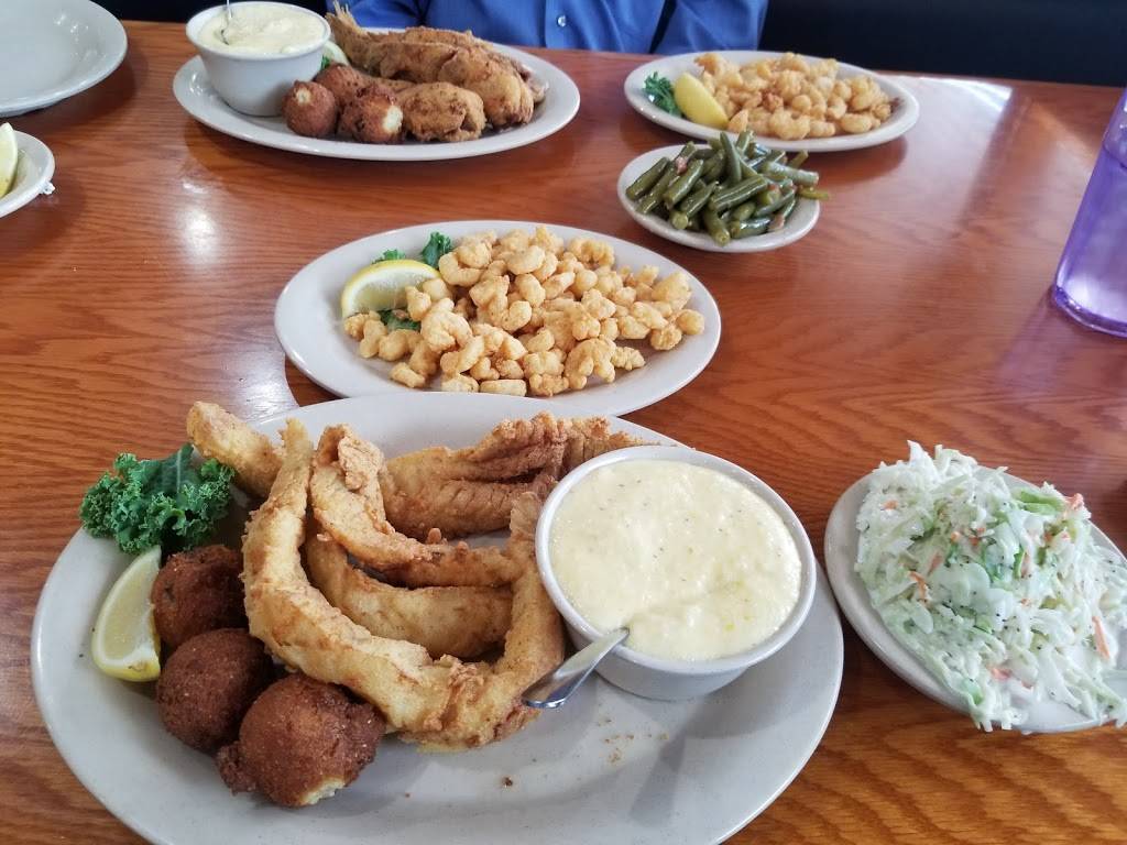 Crystal River Seafood | 4453 Blanding Blvd #7320, Jacksonville, FL 32210, USA | Phone: (904) 771-8922