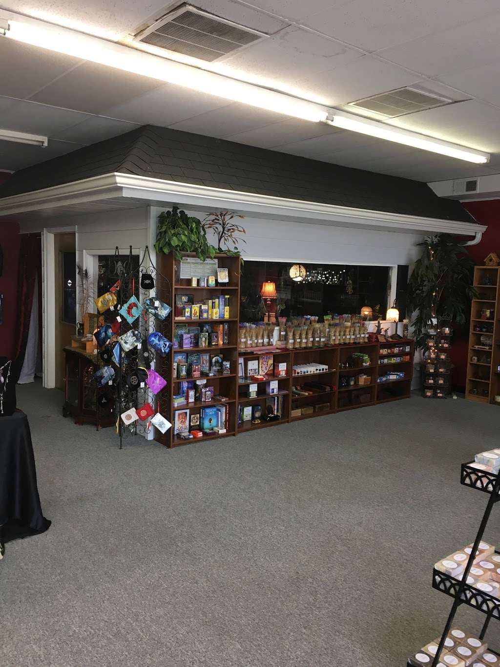 The Gypsy Haven Witch Shop Wiccan Supplies | 143 W River Rd, Elgin, IL 60123 | Phone: (815) 566-6007