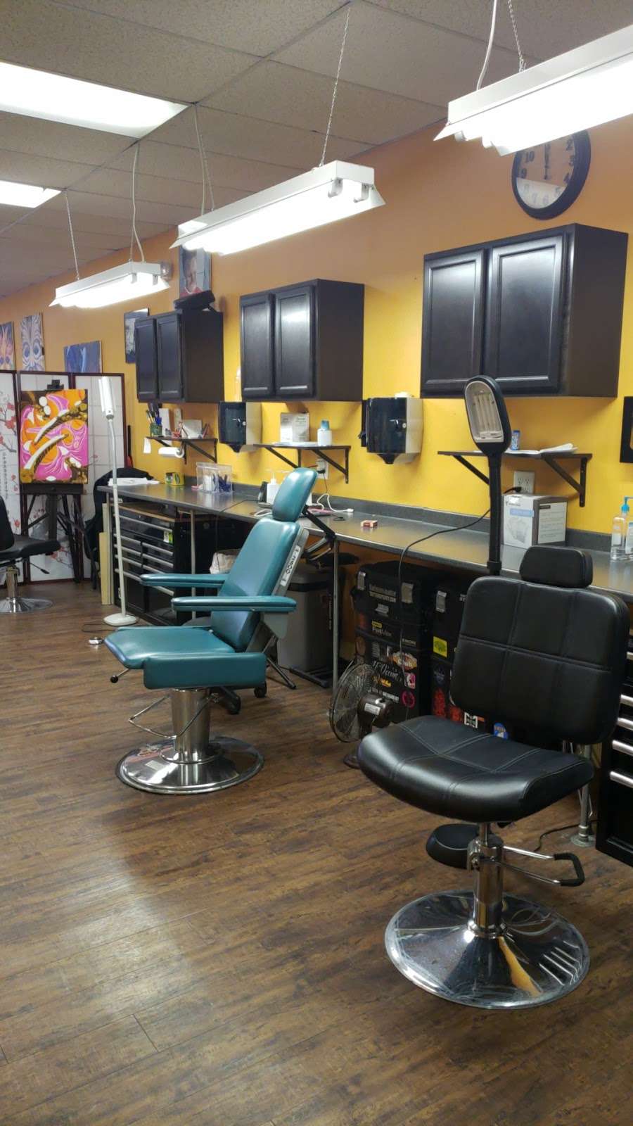 Local Color Tattoo | 1316 West Chester Pike #3, West Chester, PA 19382 | Phone: (610) 918-1920