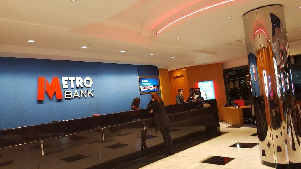 Metro Bank | 160-166 Kensington High St, Kensington, London W8 7RG, UK | Phone: 020 3402 7540