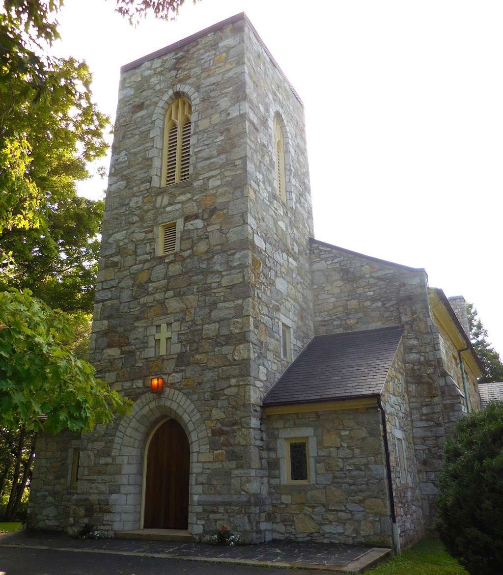 Cunningham Parish Chapel | Boyce, VA 22620, USA
