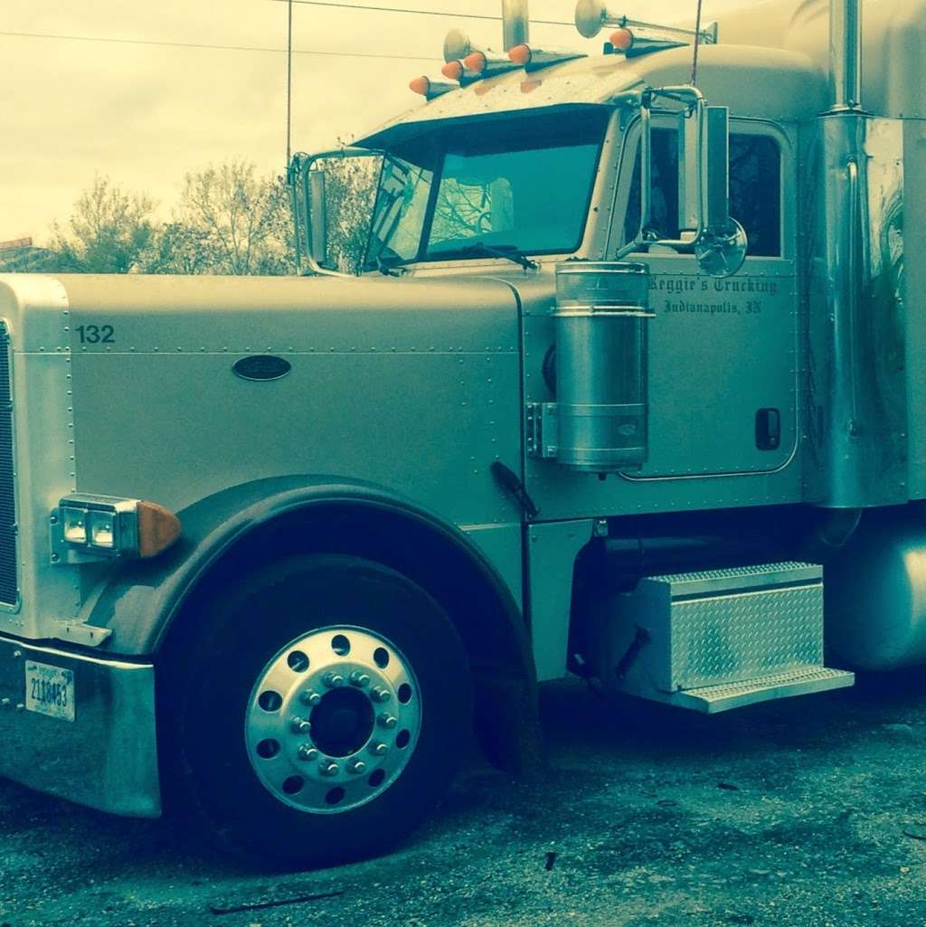 Reggies Trucking LLC | 4535 Zeenat Ln, Indianapolis, IN 46254 | Phone: (317) 538-8902