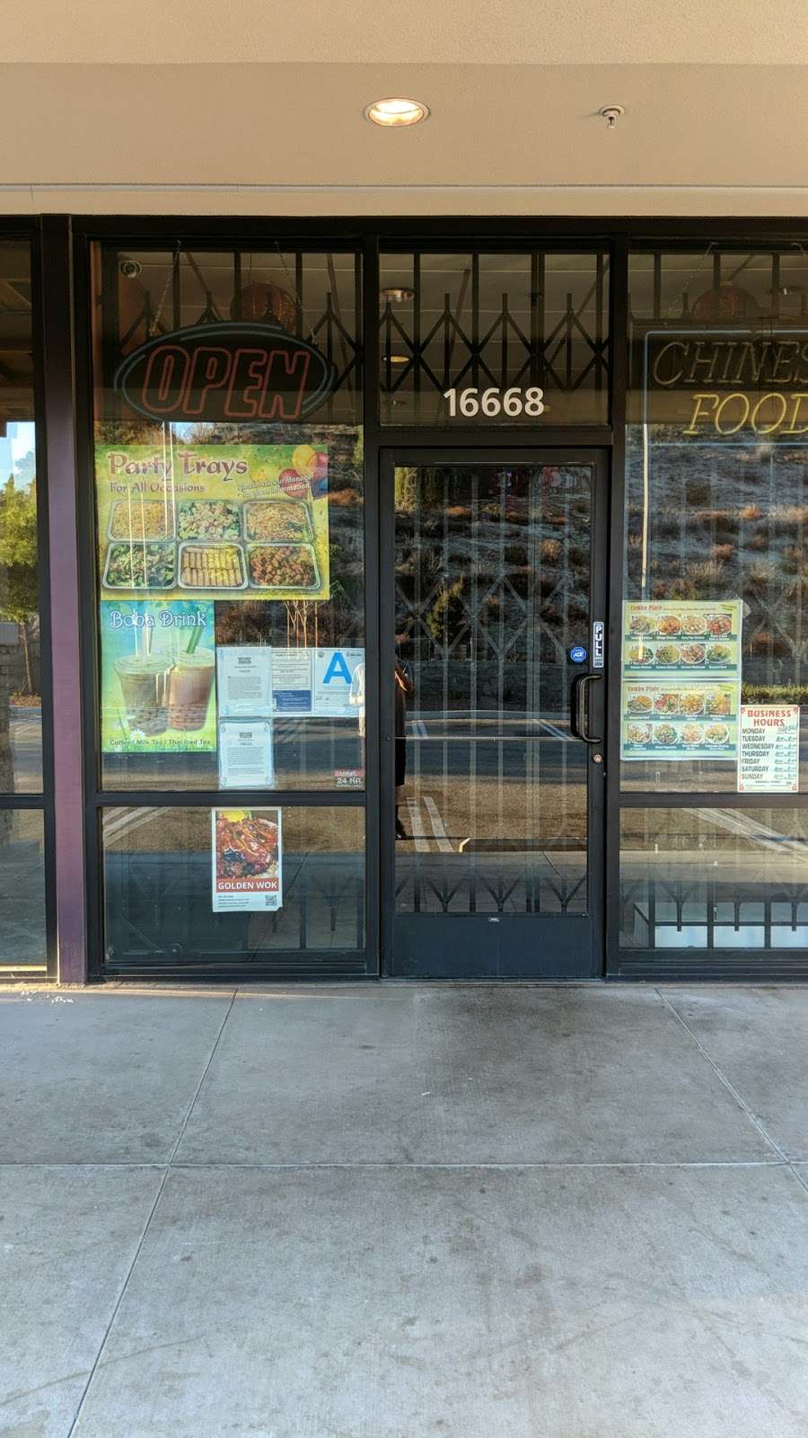 GOLDEN WOK | 16668 Soledad Canyon Rd, Canyon Country, CA 91387 | Phone: (661) 424-0888
