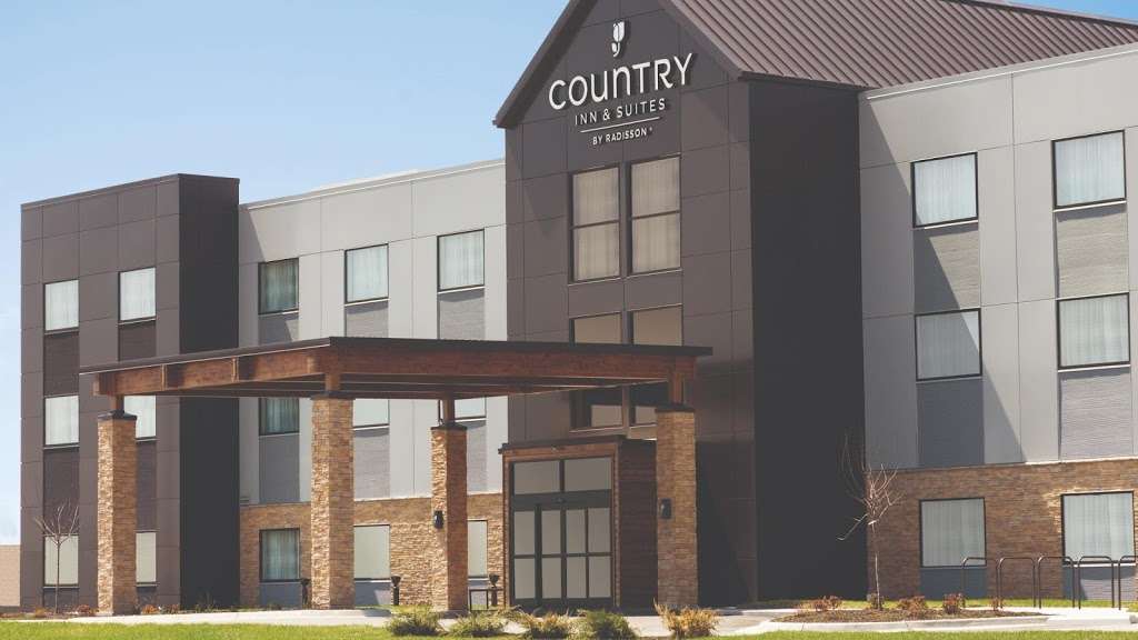 Country Inn & Suites by Radisson, Lawrence, KS | 2176 E 23rd St, Lawrence, KS 66046, USA | Phone: (785) 749-6010