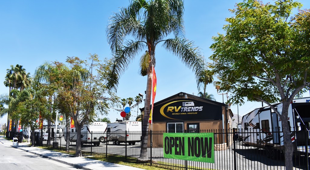 RV Trends | 8699, 156 E La Cadena Dr, Riverside, CA 92507, USA | Phone: (877) 289-6978