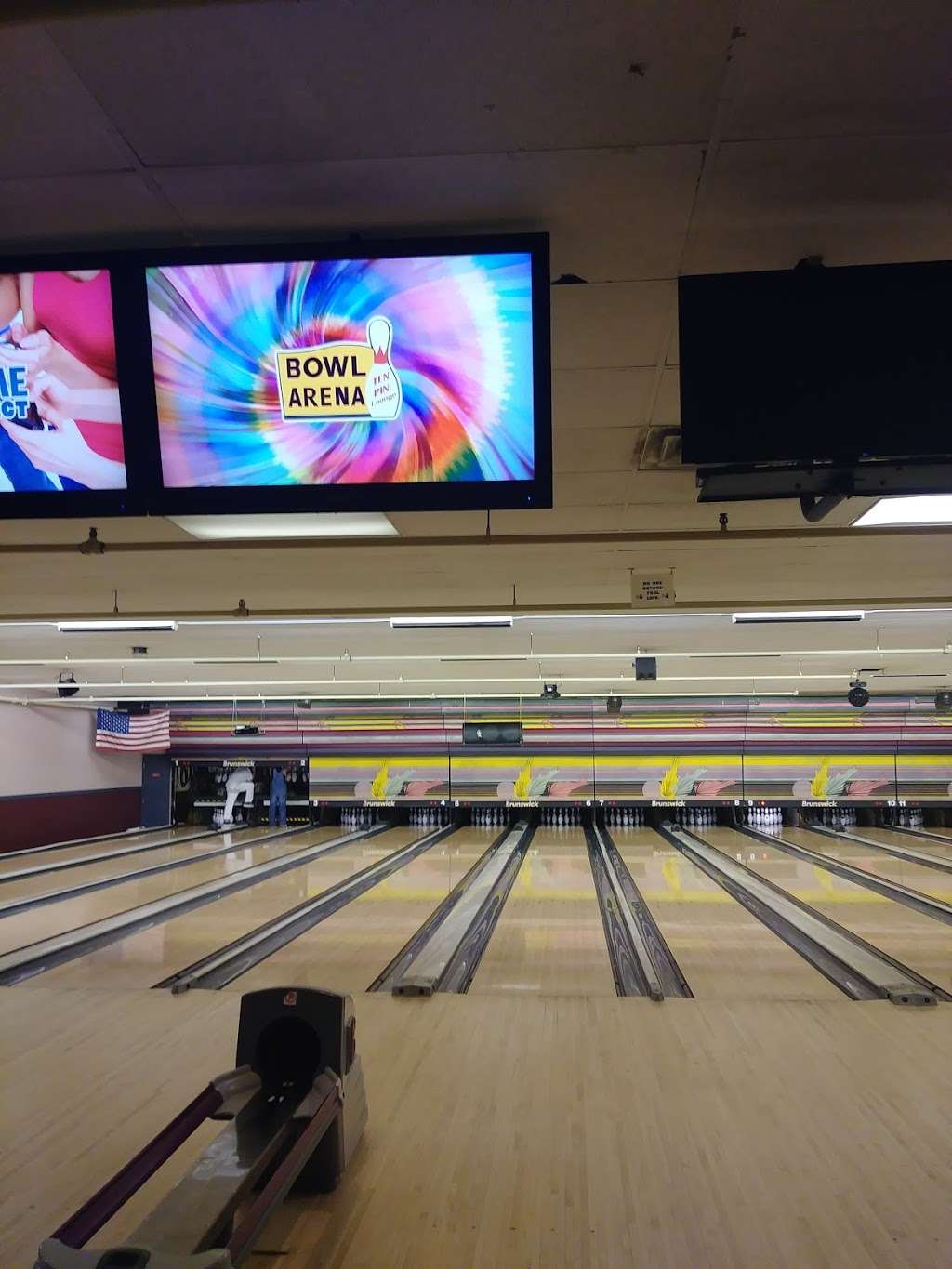 Bowl Arena Inc | 190 Susquehanna Blvd, West Hazleton, PA 18202, USA | Phone: (570) 455-6361