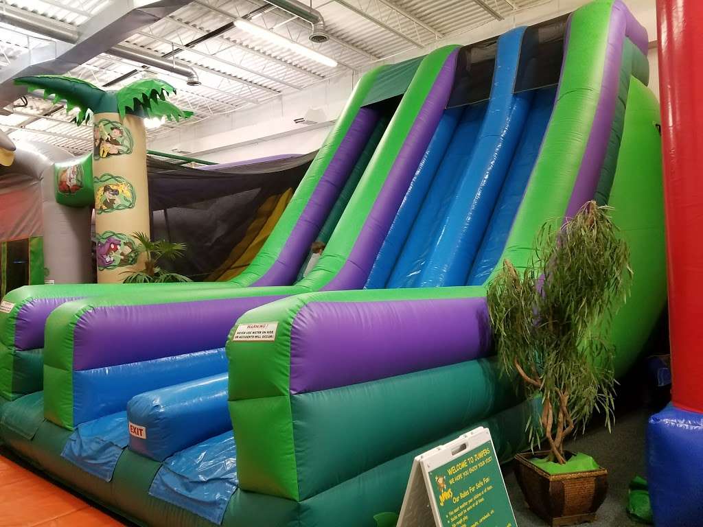 Jumpers Family Fun Zone | 5117 West Chester Pike, Newtown Square, PA 19073, USA | Phone: (610) 353-3377