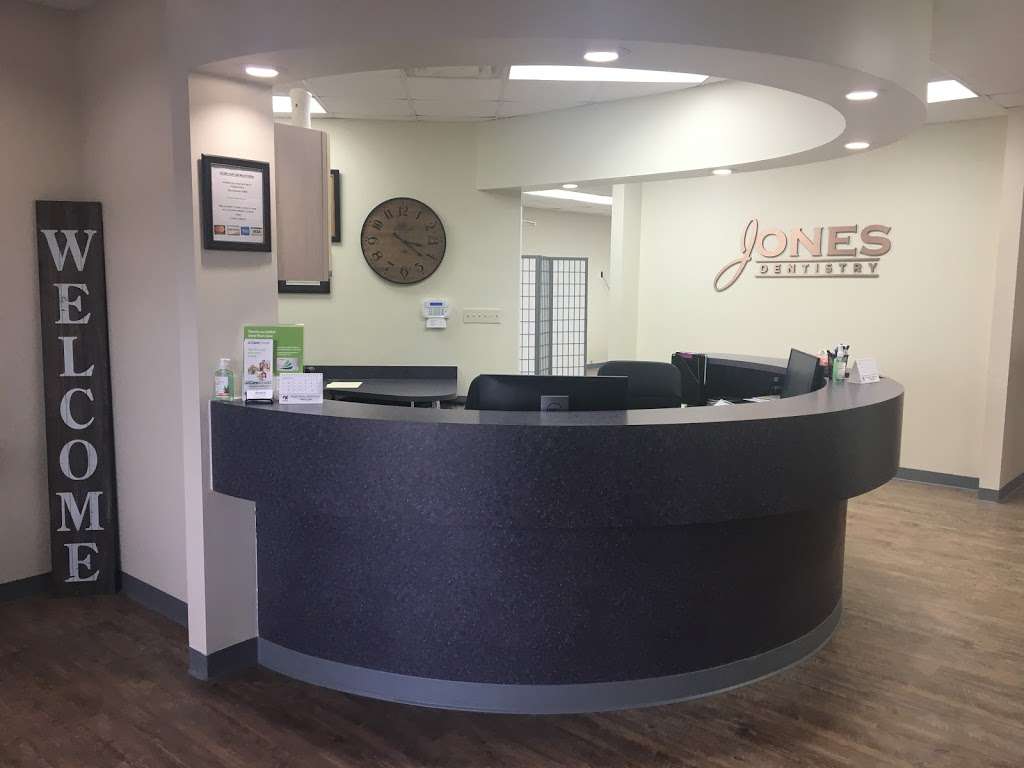 Jones Dentistry | 3333 US Highway 441, US-27, Fruitland Park, FL 34731, USA | Phone: (352) 801-7779