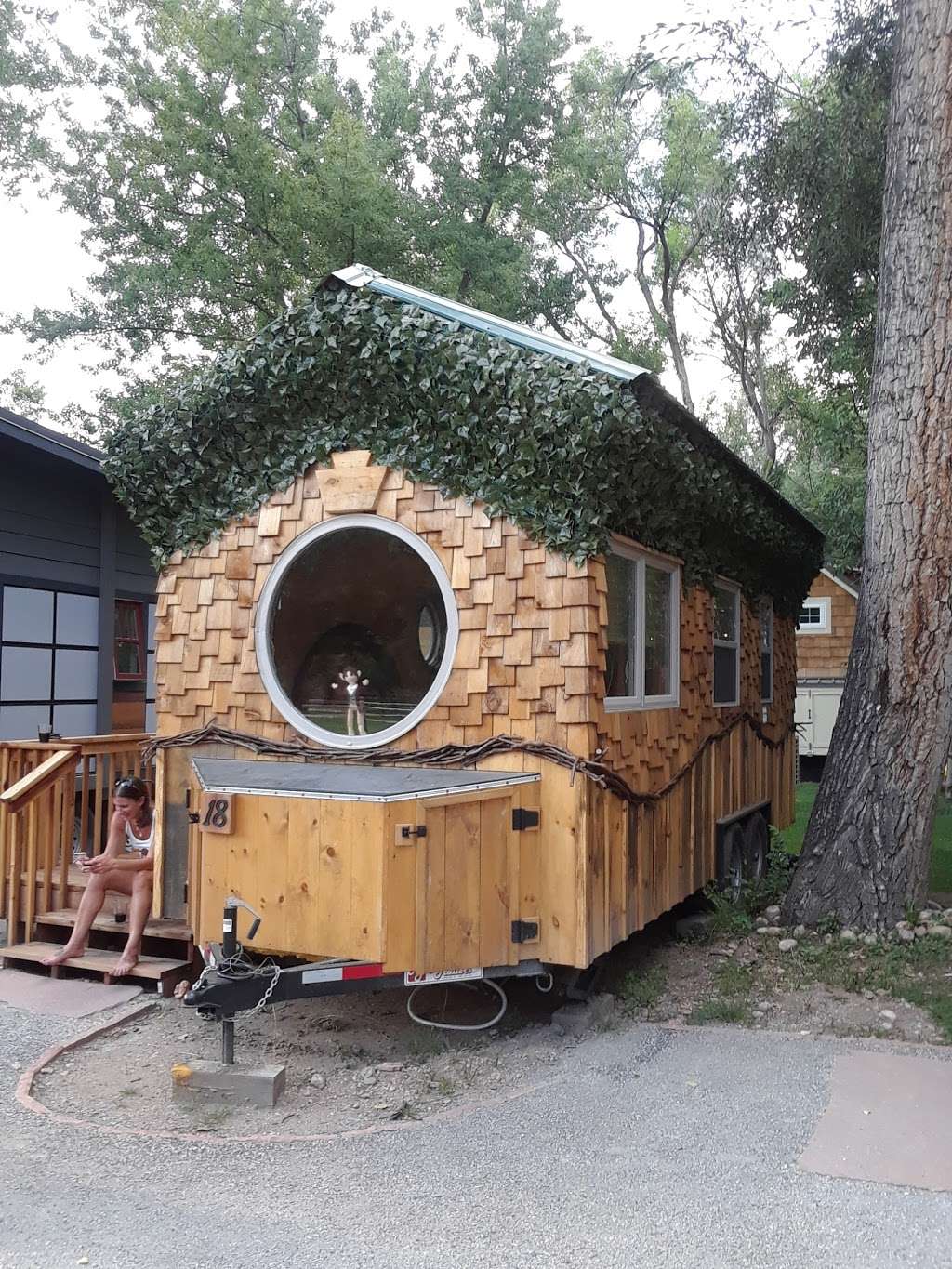 WeeCasa Tiny House Resort | 501 W Main St, Lyons, CO 80540 | Phone: (720) 460-0239