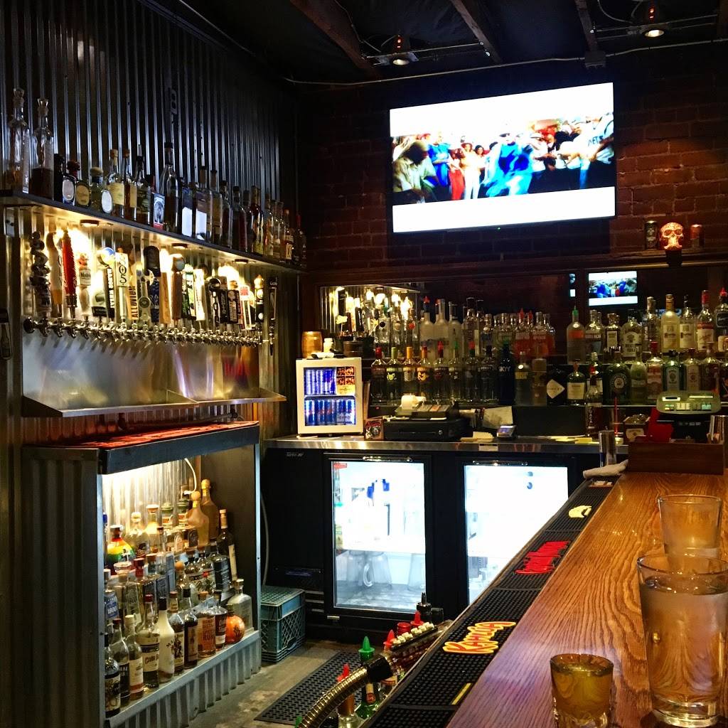 Old Tavern Bar & Grill | 1510 20th St, Sacramento, CA 95811, USA | Phone: (916) 917-5707