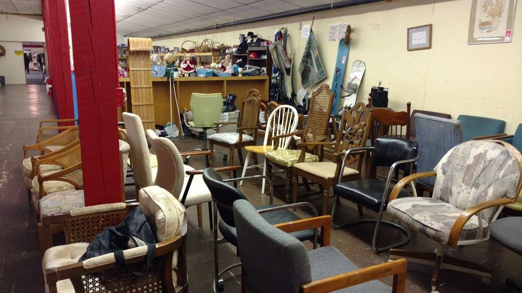 Restoration Ministries - Thrift Store | 351 W 162nd St, South Holland, IL 60473 | Phone: (708) 333-6822