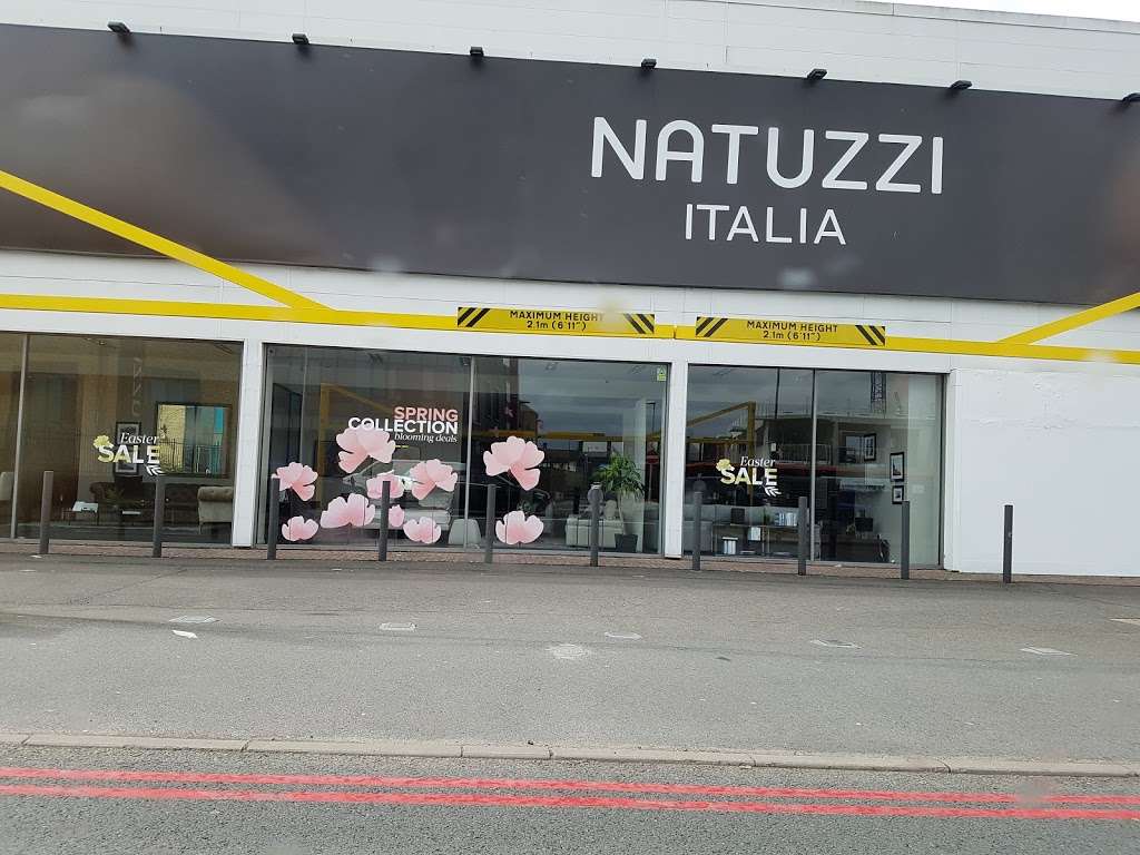 Natuzzi Italia | 550A Purley Way, Croydon CR0 4RF, UK | Phone: 020 8401 0084