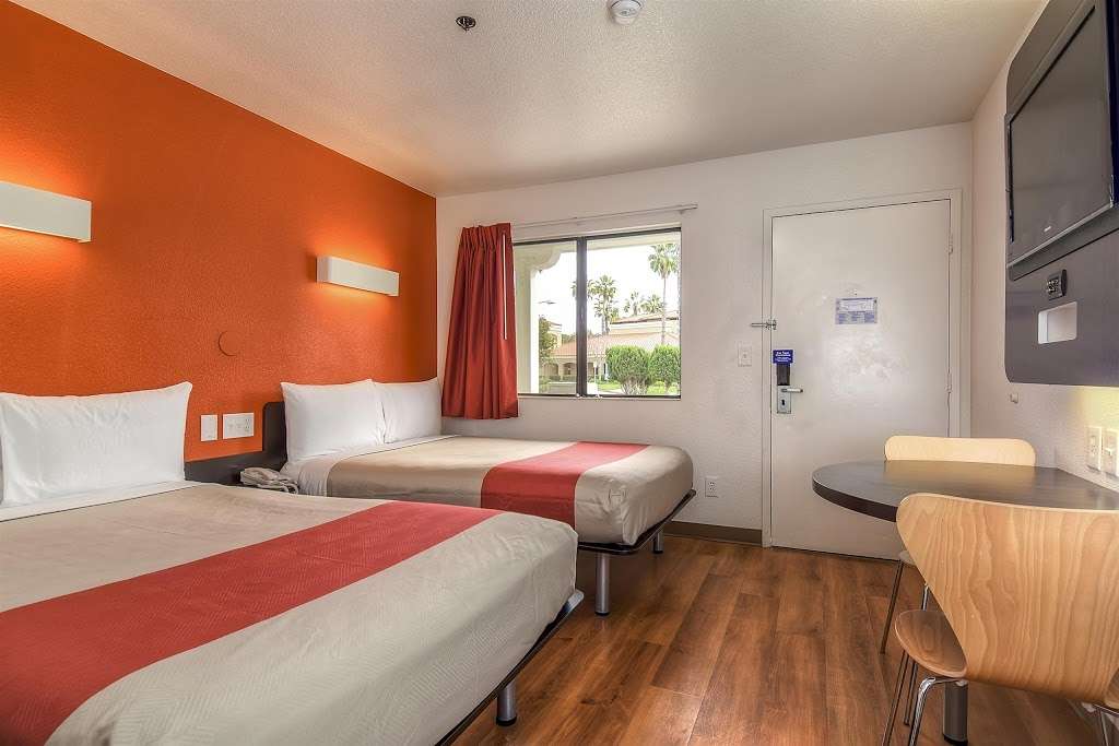 Motel 6 Carlsbad Beach | 750 Raintree Dr, Carlsbad, CA 92011, USA | Phone: (760) 431-0745