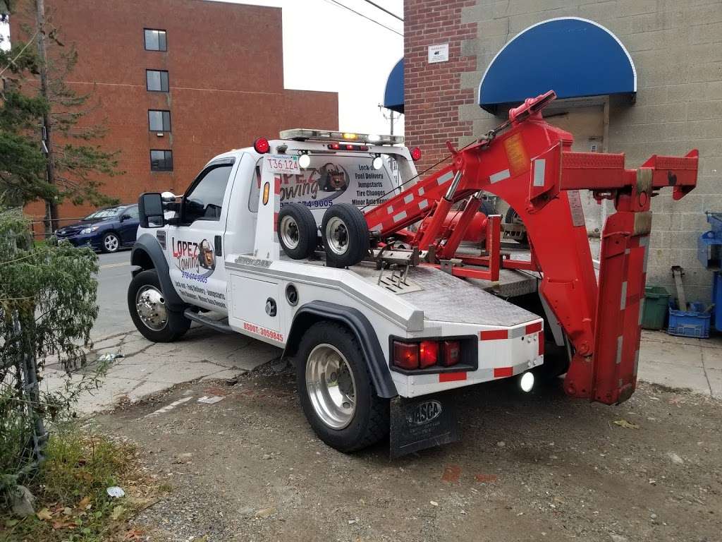 LOPEZ TOWING & ROADSIDE SERVICE | 212 Prospect St, Lawrence, MA 01841, USA | Phone: (978) 674-9005