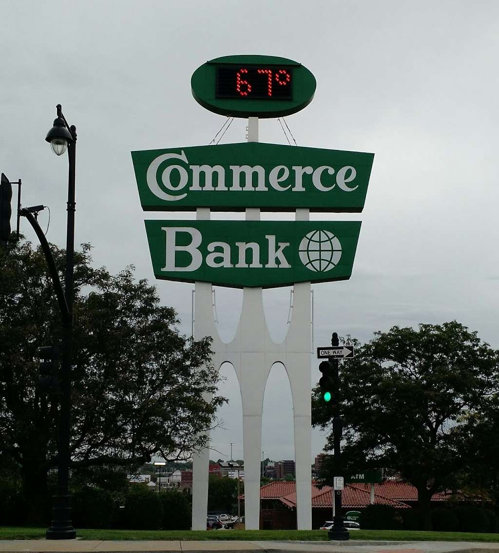 Commerce Bank | 804 E 12th St, Kansas City, MO 64106 | Phone: (816) 234-2250