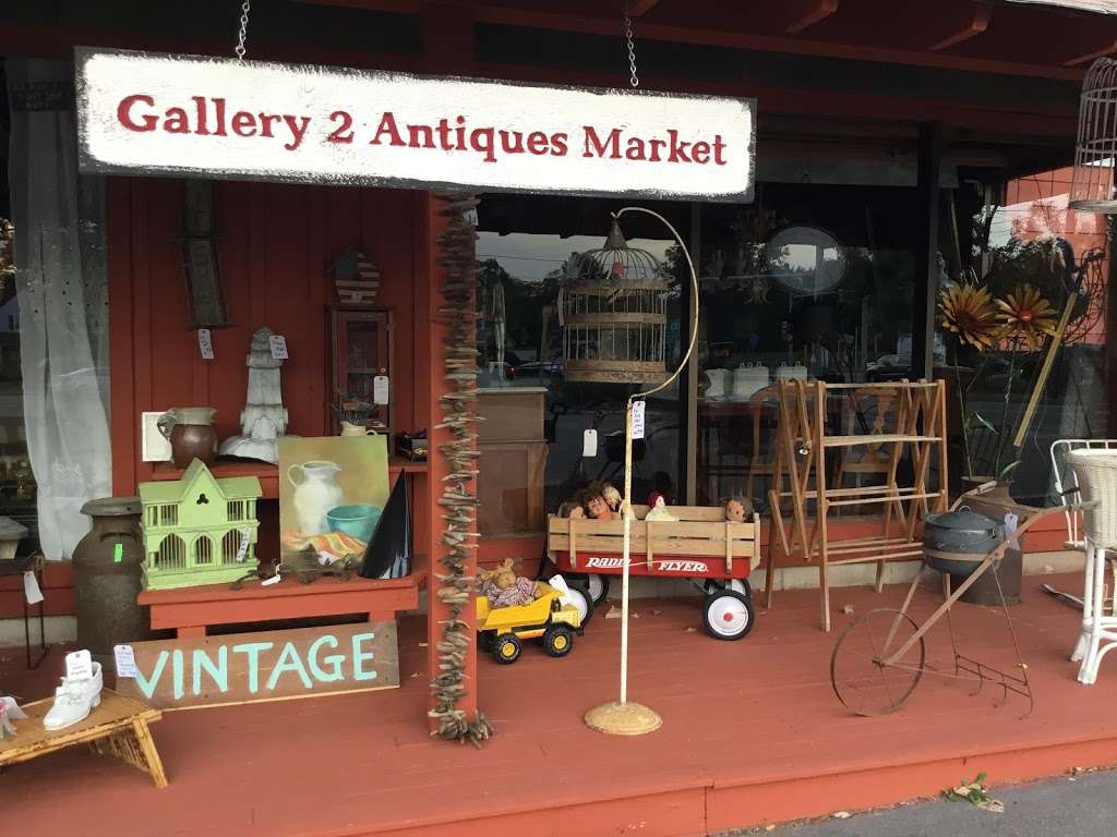 Gallery 2 Vintage & Antiques Market | 387 N Washington St, North Attleborough, MA 02760, USA | Phone: (508) 662-1919